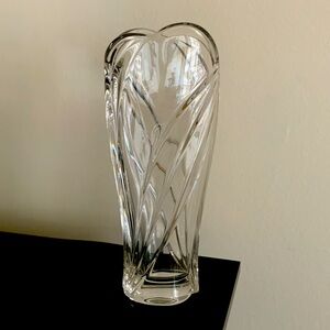 Mikasa 7.5” Vase